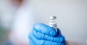 Vaccins Covid-19 : entre optimisme et craintes